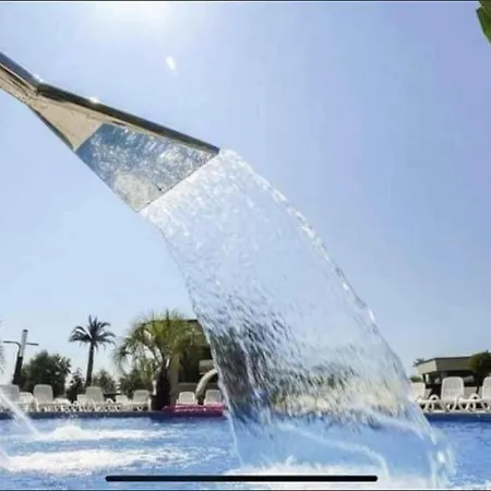 Daire Rebeca Lux By Alezzi *