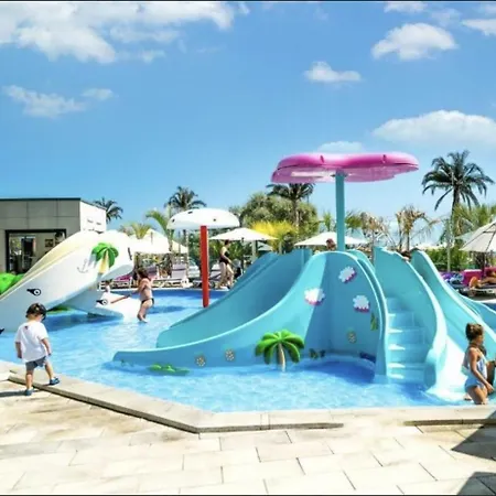 Rebeca Lux By Alezzi *